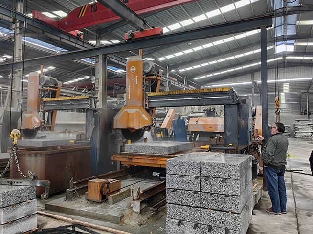 Bordür Taşı Kesme Makinesi Hattı DFLSX1200-13S